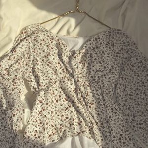 Fall Lantern Sleeve Top